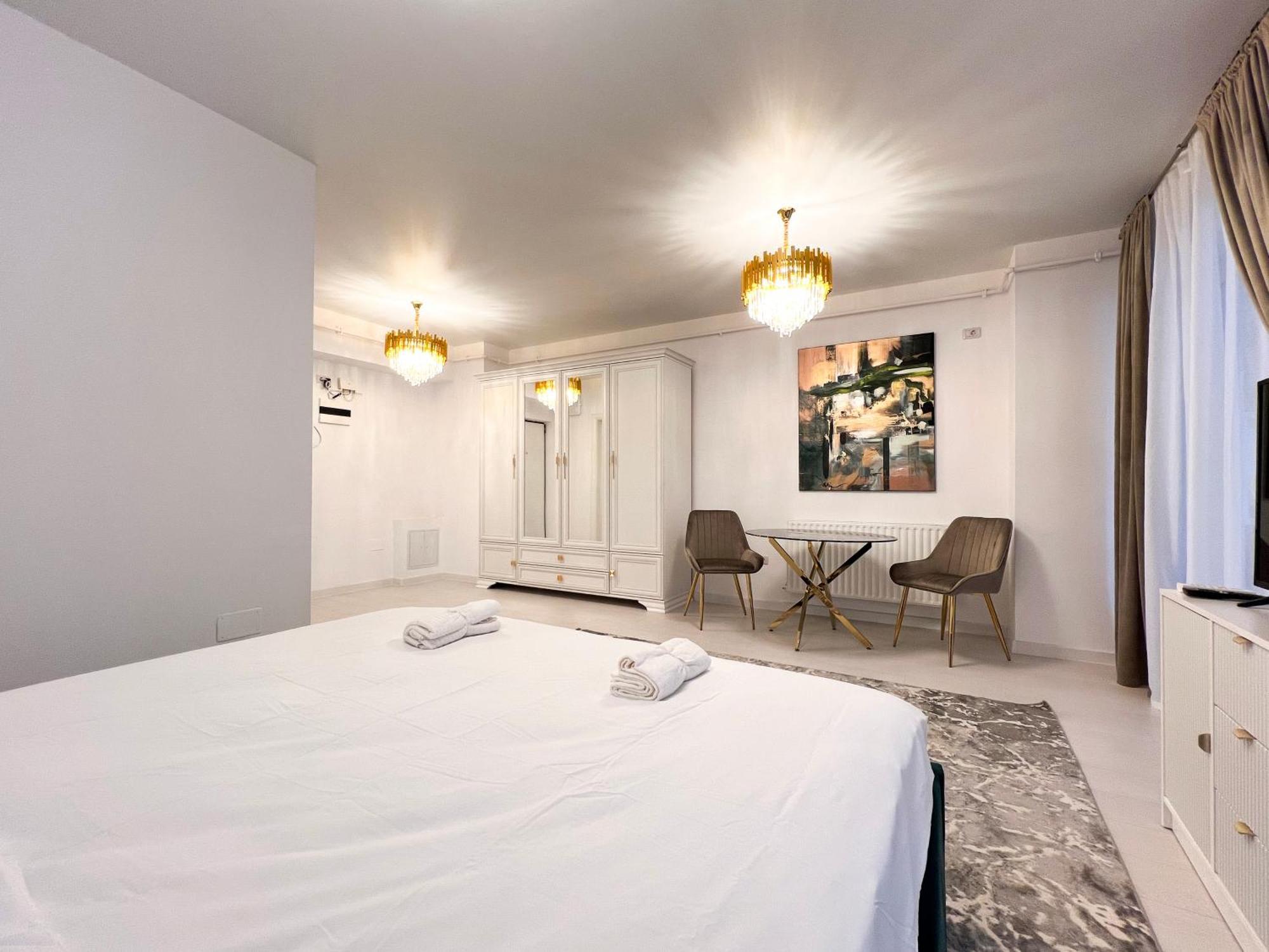 Happy Studio By Rh Living Bucareste Exterior foto